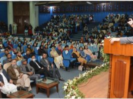 Rs100bn allocated for youth loans: Farrukh