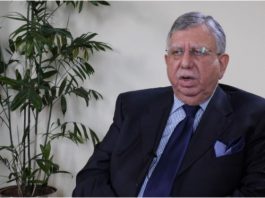 Govt to get finance bill passed from NA very soon: Tarin