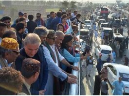 PTI’s Sindh Huqooq March led by top leadership starts from Ghotki