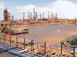 Govt to resolve LC issue of refineries, OMCs