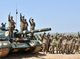 Rawalpindi (TNS) : Army Chief Asim Munir commends combat proficiency of troops on visit to firing range