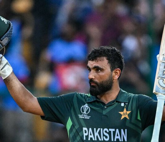 Islamabad(TNS) : World Cup thanks to rain, rain of runs from Fakhar Zaman’s bat, Pakistan’s defeat to New Zealand