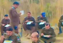 ISLAMABAD (TNS) (Saqib Khan Khattar) The injured police officers of Khanewal police are recovering fast due to the worst stone pelting by PTI workers.