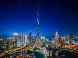 Islamabad(TNS) : Dynamic lighting brings new life to Burj Khalifa’s visual identity