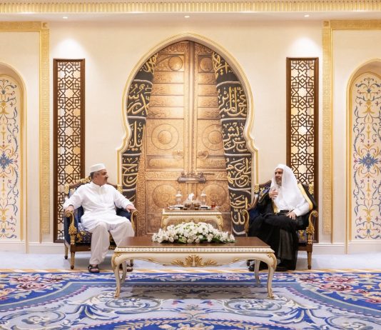 MAKKAH AL-MUKARRAMAH (TNS) MWL chief receives Pakistan’s chief justice in Makkah to discuss Islamic justice principles