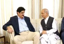 KARACHI (TNS) Karachi Chief Minister Sindh Murad Ali Shah visited the residence of the late Executive Director of Jinnah Hospital Dr Shahid Rasool.