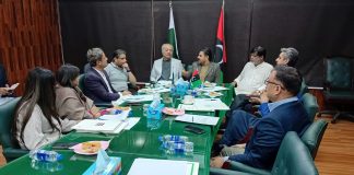 KARACHI (TNS) All political parties will be taken into confidence for framing new local government laws: Nasir Hussain Shah