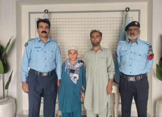 Islamabad (TNS) Islamabad Police reunites missing boy with his family،