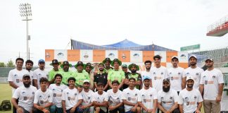 RAWAlPINDI (TNS) TIGERS TRIALS HIT HISTORIC HIGH: 10,000+ CRICKETERS STORM PINDI STADIUM