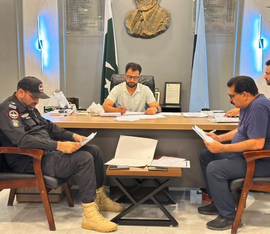 Islamabad (TNS) SSP Operations Islamabad Qazi Ali Raza Chairs Key Crime Review Meeting with City and Saddar Zone Officers