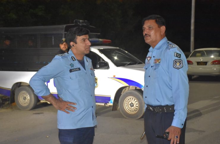 Islamabad (TNS) DIG visits various duty points; reviews security arrangements