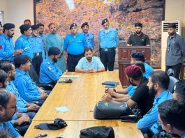 Islamabad (TNS) SSP Operations remains active, reviews Church security on Sunday،Following the special directives of Inspector General of Police (IGP) Syed Ali Nasir Rizvi