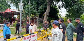 Islamabad (TNS) SSP Operations remains active, reviews Church security on Sunday