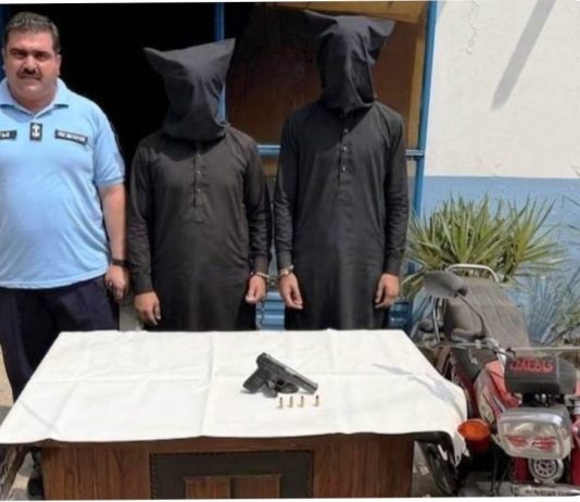 Islamabad (TNS) 36 outlaws arrested; drugs and weapons recovered