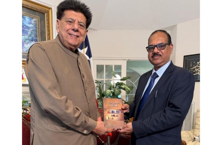 KARACHI (TNS) Delegation of the Muthada Healthcare Committee Meets Chairman of Quaid-e-Azam Foundation USA, Professor Dr. Asif Riaz Qadir.