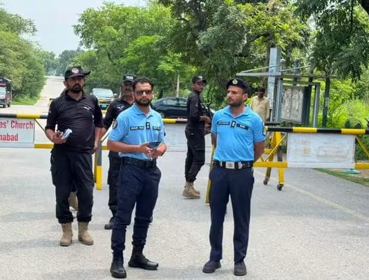 Islamabad (TNS) SSP Operations remains active, reviews Church security on Sunday