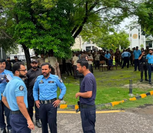Islamabad (TNS) SSP Operations Islamabad visits various duty points