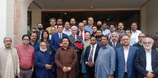 ISLAMABAD (TNS) Group photo of the outgoing Foreign Office Spokesperson of the Ministry of Foreign Affairs