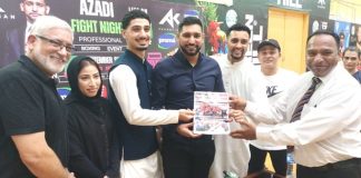 ISLAMABAD (TNS) Champions in the same frame, Founder President South Asian Sports Journalists Association Asghar Ali Mubarak, Legendary boxer Amir Khan, who won all 15 fights and knocked out his opponents 7 times, British boxer Osman Aslam, who won all three knockouts
