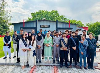 Islamabad (TNS) Friends of Police Programme Internship Concludes at Islamabad Traffic Police،CTO Islamabad Kainat Azhar Khan attends closing ceremony