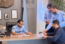 Islamabad (TNS) Police Hold Open Courts to Ensure Prompt Resolution of Citizens’ Issues DIG Islamabad Ali Waseem and SSP Operations Qazi Ali Raza hear citizens’ complaints