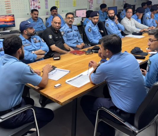 Islamabad (TNS) SSP Operations Chairs Meeting to Strengthen Field Policing, Crime Prevention and Public Safety۔According to the details, Senior Superintendent of Police (SSP) Operations Islamabad Qazi Ali Raza chaired a meeting to review the law and order situation in the city and the ongoing crackdown against drug dealers and other criminal elements.
