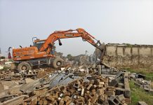ISLAMABAD (TNS) CDA Continues Operation Against Encroachments in Sector E-12; Recovers 16 Kanals of Acquired Land and Resumes Development Activities