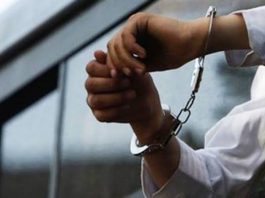 Rawalpindi (TNS) Sadiqabad police has arrested Basharat Mahmood, an associate of convict Farrukh Khokhar and a wanted proclaimed offender