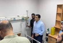 Islamabad (TNS) IG Islamabad Captain (R) Muhammad Sohail Chaudhry, DIG Islamabad Ali Wasim, and SSP Operations are at the hospital to visit the injured constable. The police officers checked on the injured constable’s health, ordered the best medical care for him, and praised his bravery and sense of duty.
