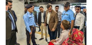 Islamabad (TNS) DIG Ali Waseem Reviews Public Facilities and Service Delivery at G-9, F-6 Facilitation Centers